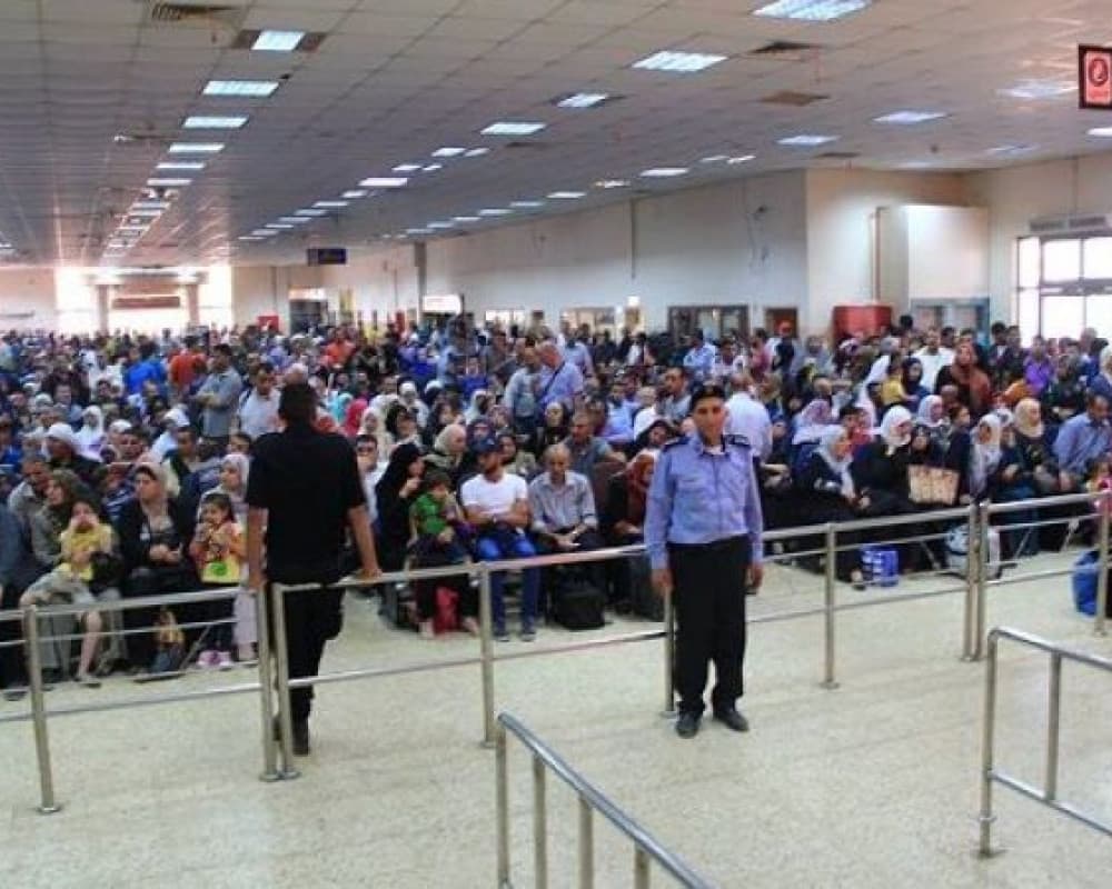 19 ألف مسافر تنقلوا عبر معبر الكرامة الأسبوع الماضي